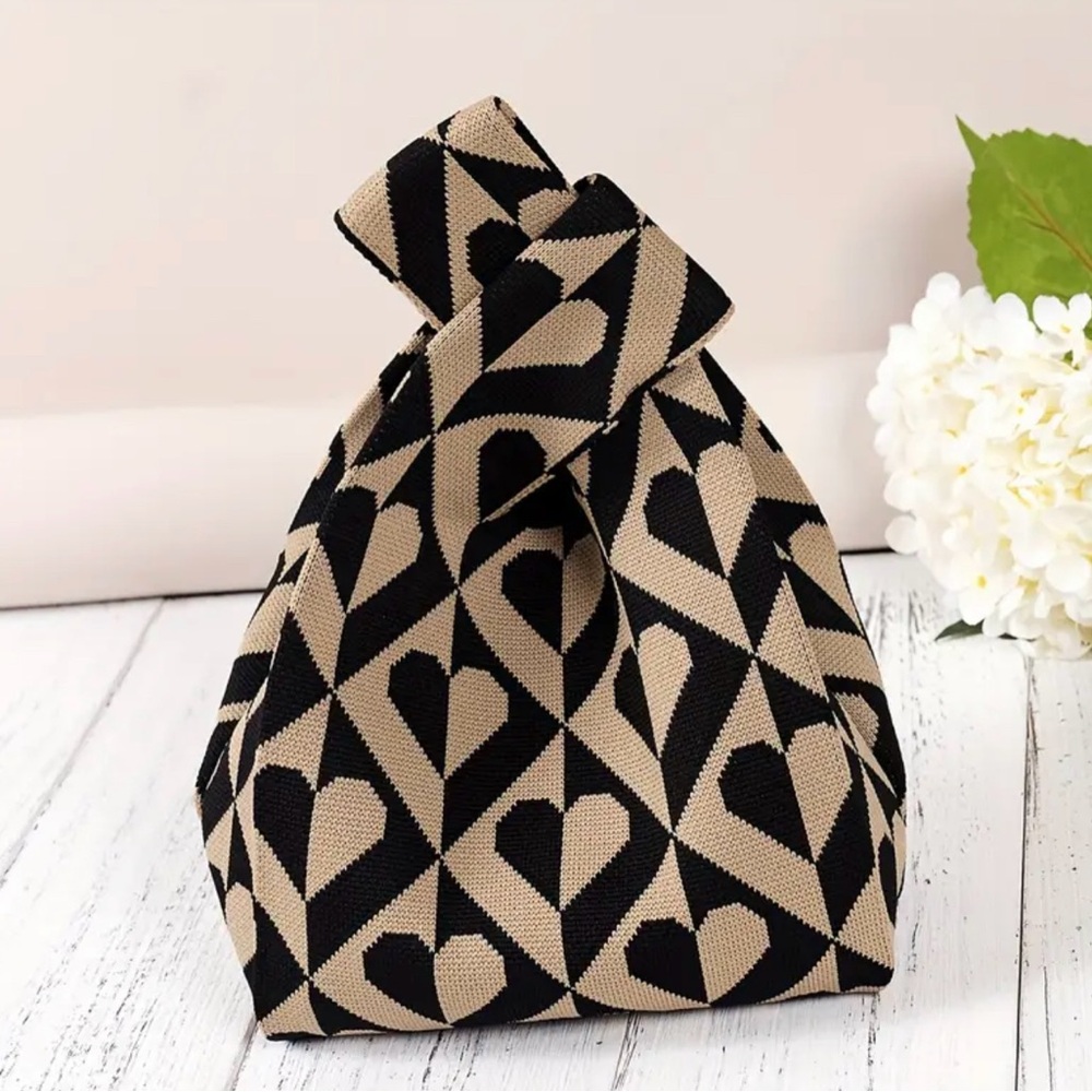 Boho Elegant Zigzag Knitted Tote Bag, Geometric Zigzag Pattern